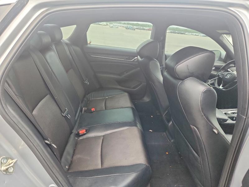 2018 Honda Accord მანქანა იყიდება აუქციონზე, vin: 1HGCV1F38JA205746, აუქციონის ნომერი: 50229596