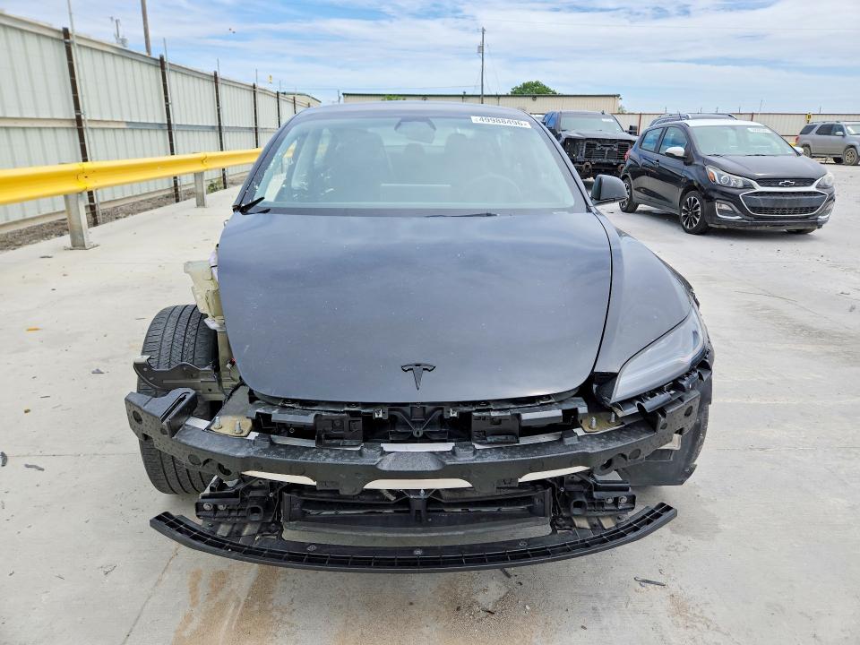 Продаж на аукціоні авто 2024 Tesla Model 3, vin: 5YJ3E1EA0RF724520, номер лоту: 49988496
