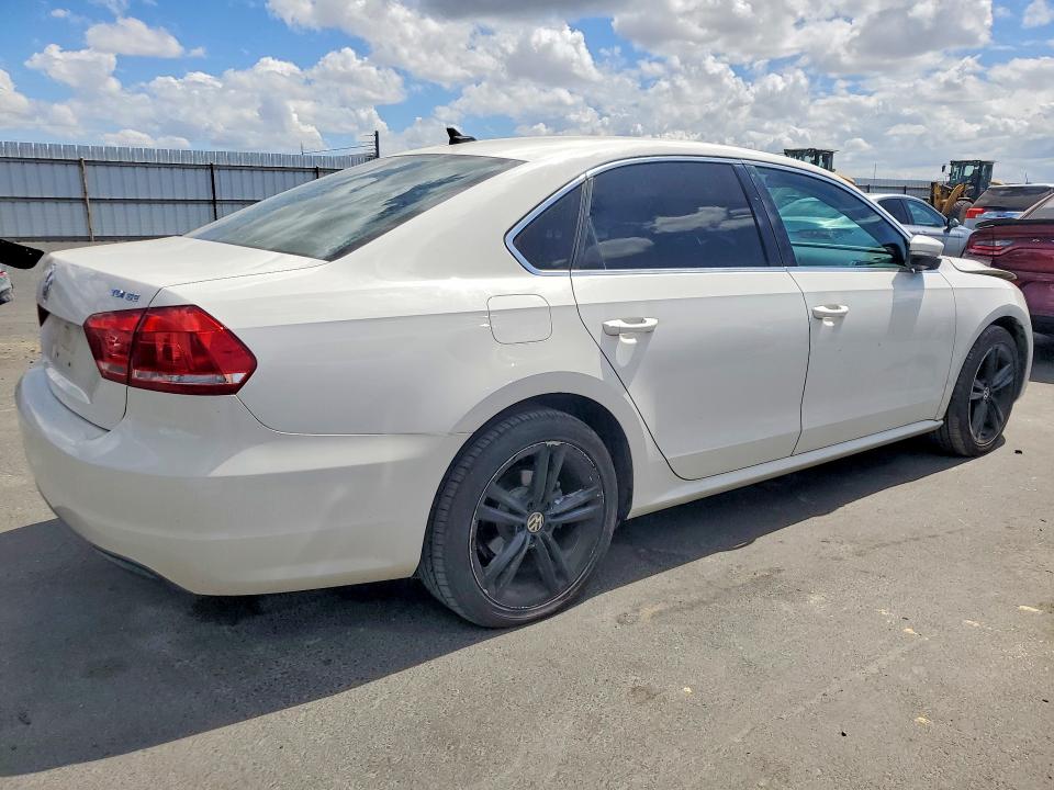 Продаж на аукціоні авто 2014 Volkswagen Passat, vin: 1VWBN7A33EC097273, номер лоту: 49629706