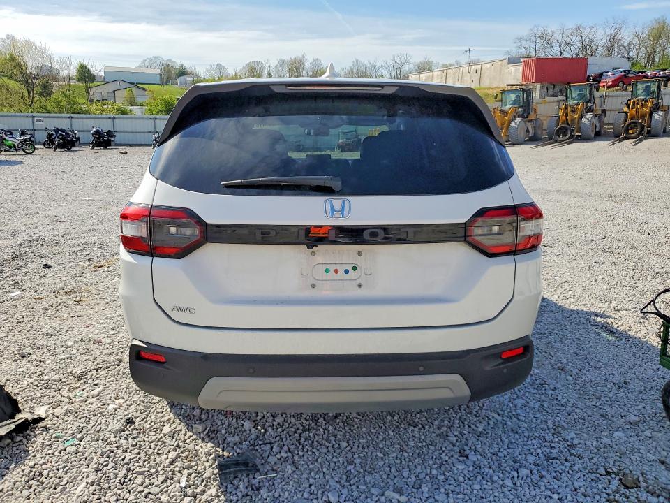 Продажа на аукционе авто 2023 Honda Pilot, vin: 5FNYG1H46PB013133, номер лота: 49571766