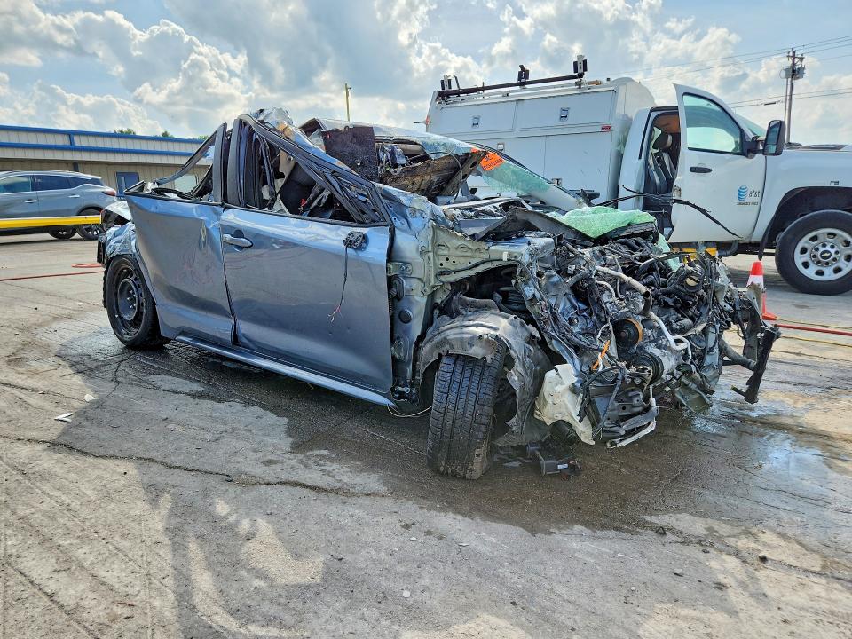 Продажа на аукционе авто 2021 Toyota Corolla, vin: 5YFEPMAE2MP169645, номер лота: 50177436