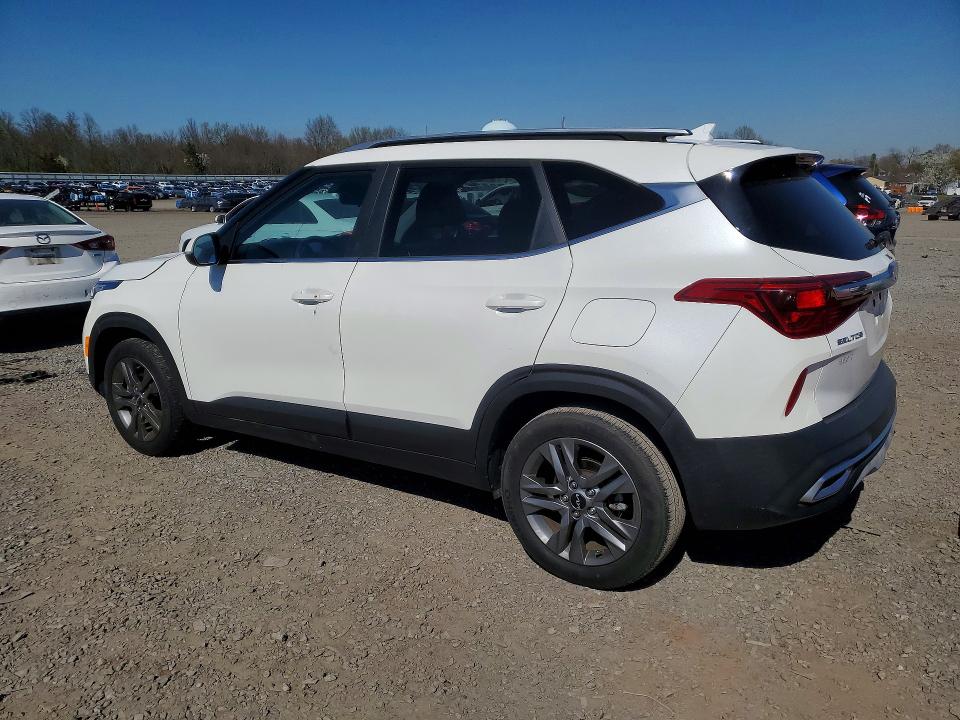 48932556 :رقم المزاد ، KNDEU2AA5P7438088 vin ، 2023 Kia Seltos مزاد بيع