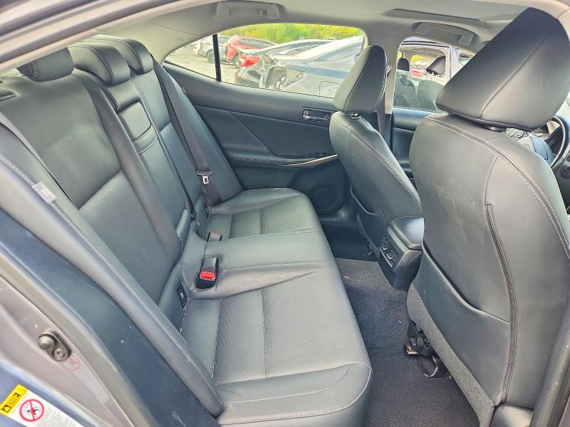 49442426 :رقم المزاد ، JTHCF1D20F5018604 vin ، 2015 Lexus Is مزاد بيع