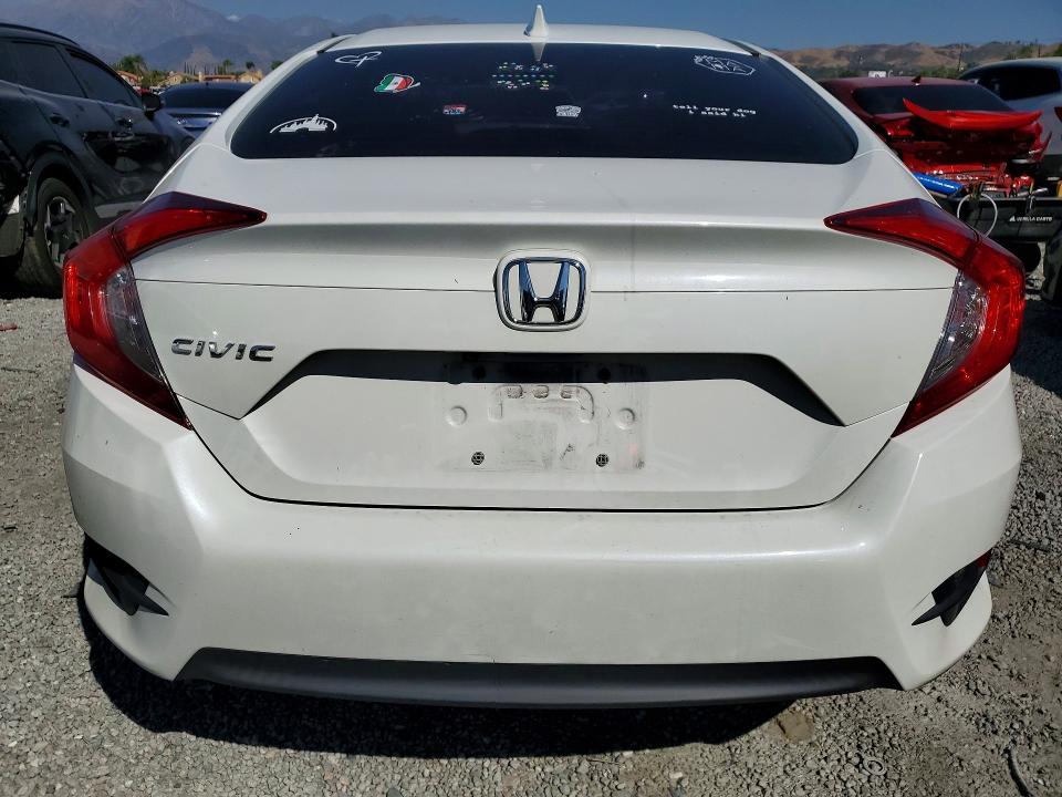 Продаж на аукціоні авто 2018 Honda Civic, vin: 2HGFC2F79JH574290, номер лоту: 48534136