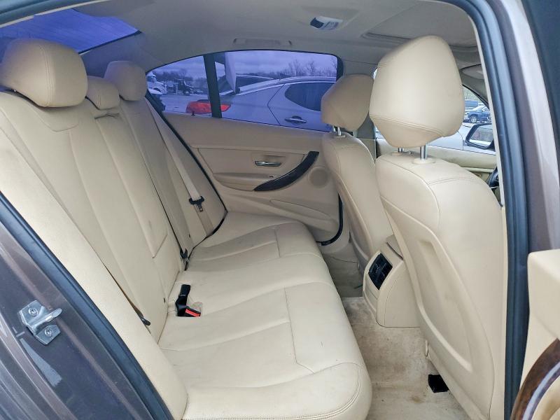 48861066 :رقم المزاد ، WBA3C3G52ENR25894 vin ، 2014 Bmw 320 مزاد بيع