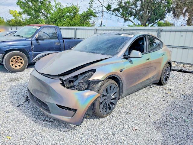 2024 Tesla Model Y მანქანა იყიდება აუქციონზე, vin: 7SAYGDEF5RA296554, აუქციონის ნომერი: 48890786