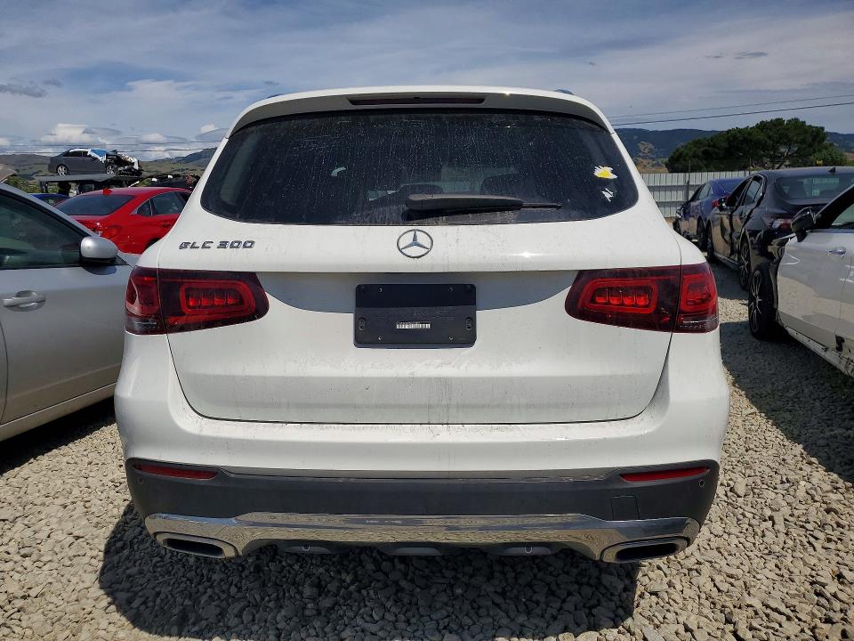 49010836 :رقم المزاد ، W1N0G8DB7NG110301 vin ، 2022 Mercedes-benz Glc مزاد بيع
