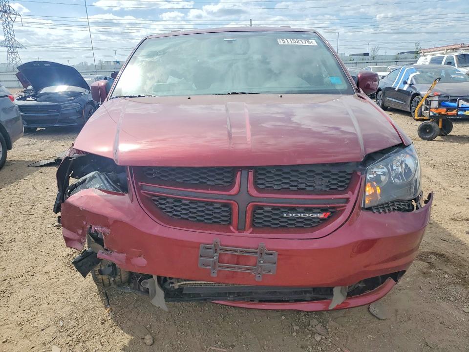 51152176 :رقم المزاد ، 2C4RDGEG5JR221644 vin ، 2018 Dodge Grand Caravan مزاد بيع