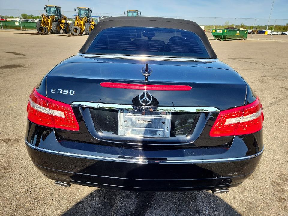 50527516 :رقم المزاد ، WDDKK5GF0BF100955 vin ، 2011 Mercedes-benz E مزاد بيع