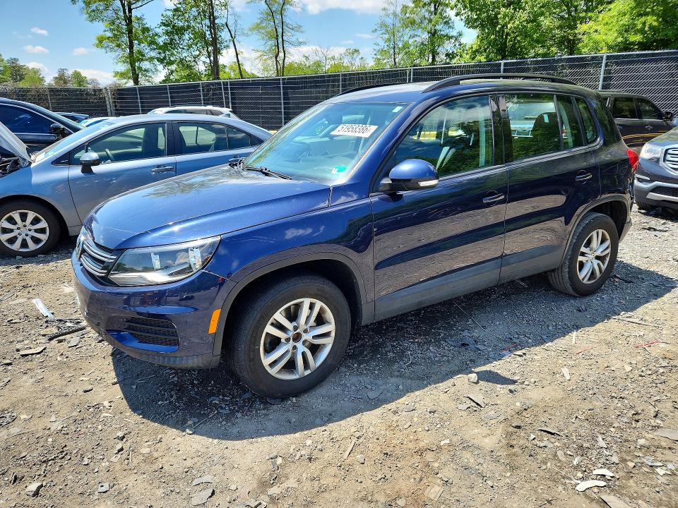 2015 Volkswagen Tiguan მანქანა იყიდება აუქციონზე, vin: WVGAV7AXXFW510755, აუქციონის ნომერი: 51958386