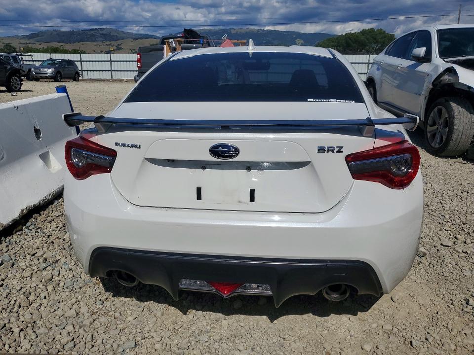 Продажа на аукционе авто 2017 Subaru Brz, vin: JF1ZCAC15H8606616, номер лота: 50940446
