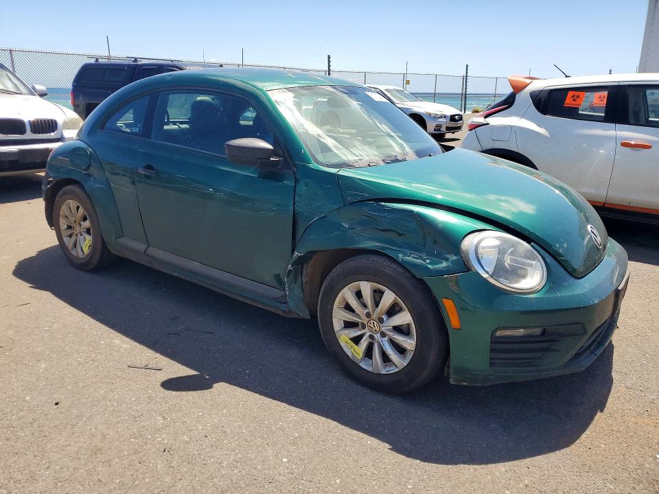 Продаж на аукціоні авто 2017 Volkswagen Beetle, vin: 3VWF17AT7HM618625, номер лоту: 51172436