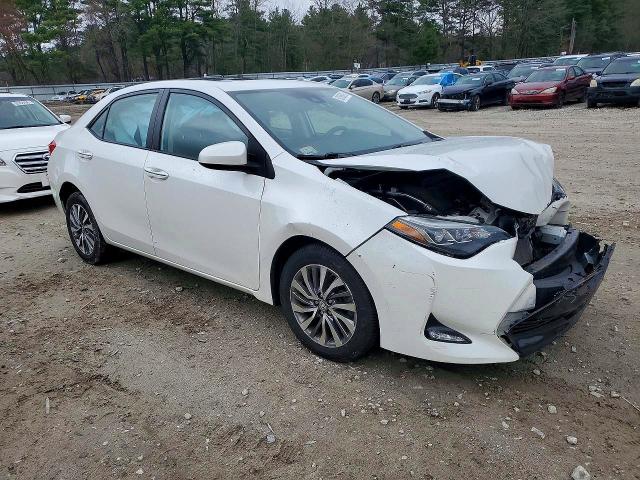 50586876 :رقم المزاد ، 5YFBURHE1HP726078 vin ، 2017 Toyota Corolla مزاد بيع