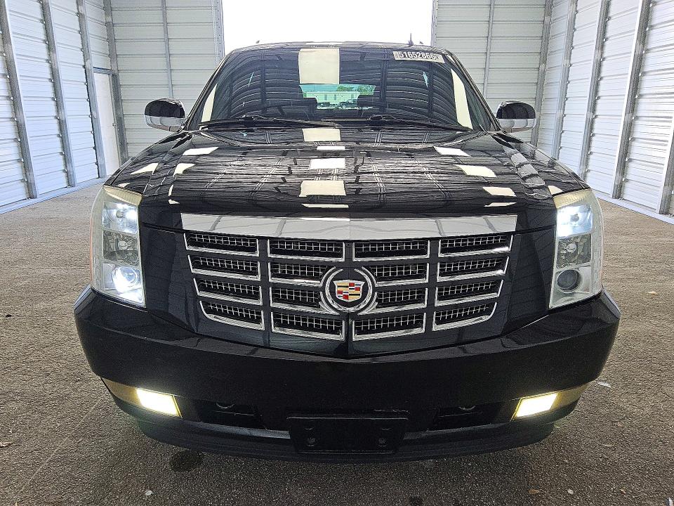 56070256 :رقم المزاد ، 1GYS4GEF7DR188093 vin ، 2013 Cadillac Escalade مزاد بيع