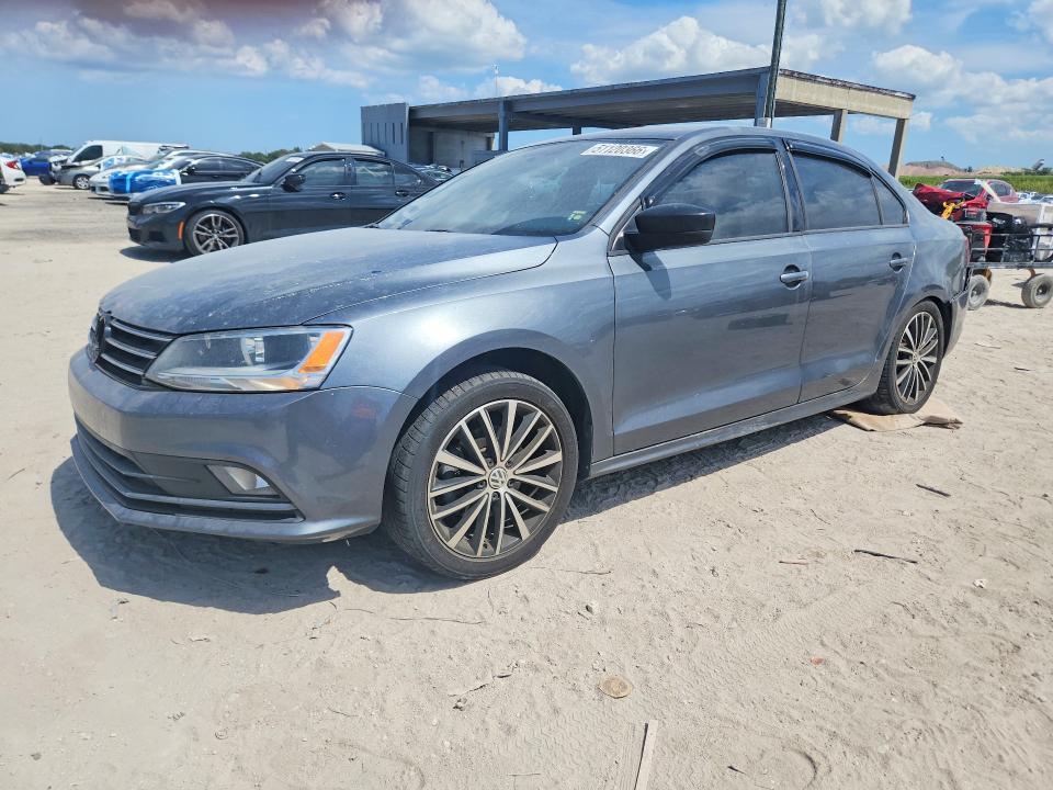 51120366 :رقم المزاد ، 3VWD17AJ7GM326462 vin ، 2016 Volkswagen Jetta مزاد بيع