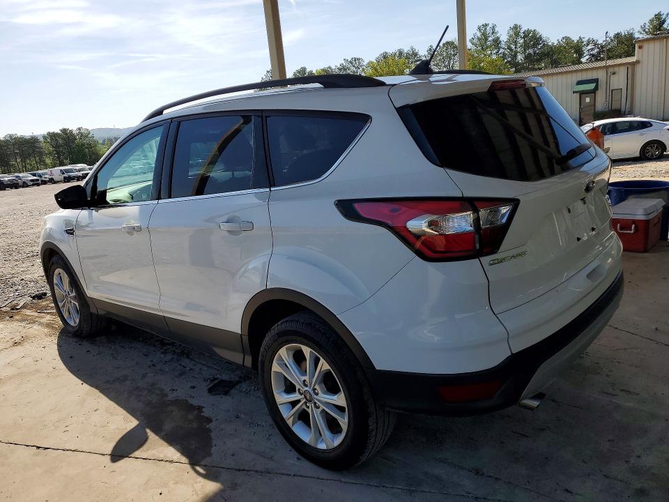 Продажа на аукционе авто 2018 Ford Escape, vin: 1FMCU0GD7JUB03352, номер лота: 49541166