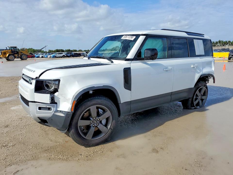 50671296 :رقم المزاد ، SALEJ7EX7S2462590 vin ، 2025 Land Rover Defender مزاد بيع