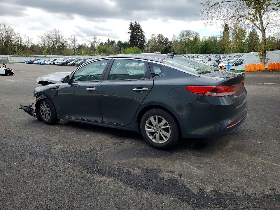 2016 Kia Optima მანქანა იყიდება აუქციონზე, vin: 5XXGT4L30GG017859, აუქციონის ნომერი: 50302586