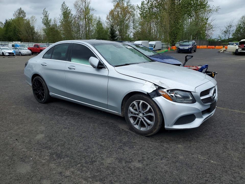 Aukcja sprzedaży 2017 Mercedes-benz C, vin: 55SWF4KBXHU187922, numer aukcji: 49153216