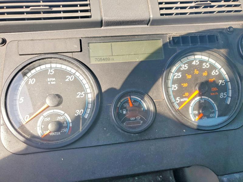 Продажа на аукционе авто 2018 Freightliner Cascadia 113, vin: 3AKBGADVXJSJL4365, номер лота: 50963236