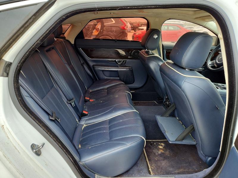 Aukcja sprzedaży 2015 Jaguar Xjl, vin: SAJWJ2GD4F8V81235, numer aukcji: 51803376