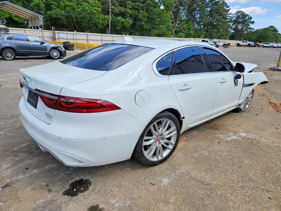 2021 Jaguar Xf მანქანა იყიდება აუქციონზე, vin: SAJBG4FX8MCY88728, აუქციონის ნომერი: 49165966