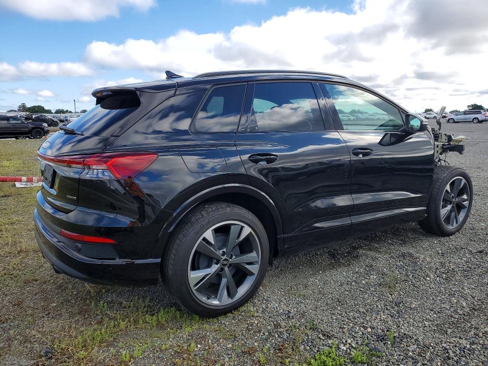 2024 Audi Q4 E-tron მანქანა იყიდება აუქციონზე, vin: WA1K2BFZ5RP026368, აუქციონის ნომერი: 49664626