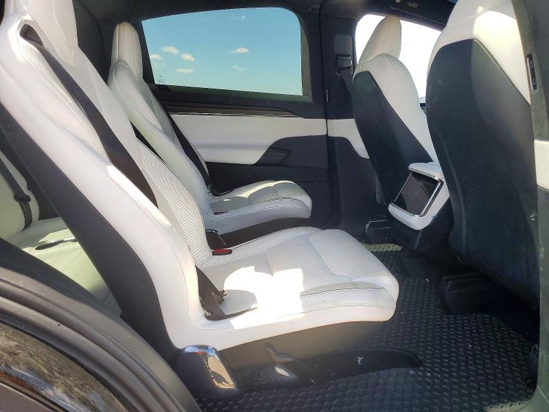 49504856 :رقم المزاد ، 7SAXCBE65NF350346 vin ، 2022 Tesla Model X مزاد بيع