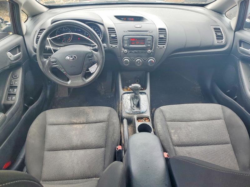 51246466 :رقم المزاد ، 3KPFK4A74HE080350 vin ، 2017 Kia Forte مزاد بيع