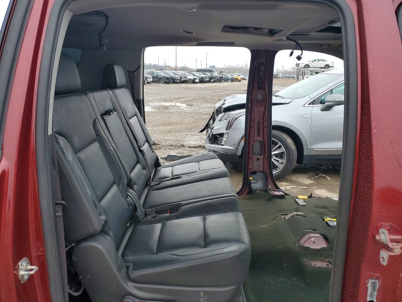 Продажа на аукционе авто 2016 Chevrolet Suburban, vin: 1GNSKHKC5GR348981, номер лота: 48645666