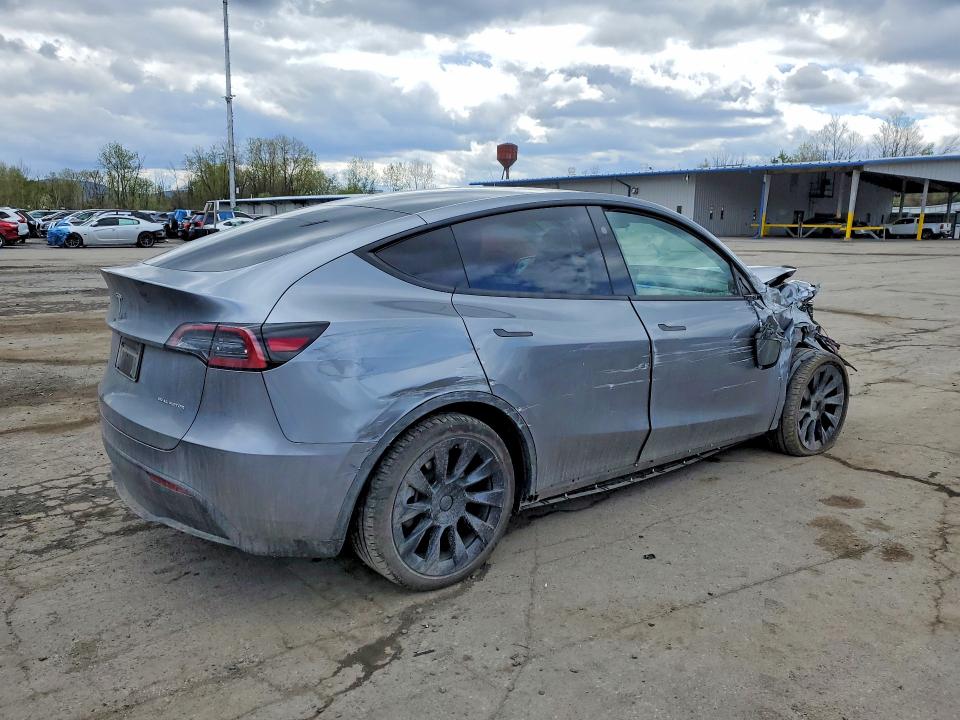 Продажа на аукционе авто 2024 Tesla Model Y, vin: 7SAYGAEE3RF098659, номер лота: 50252486