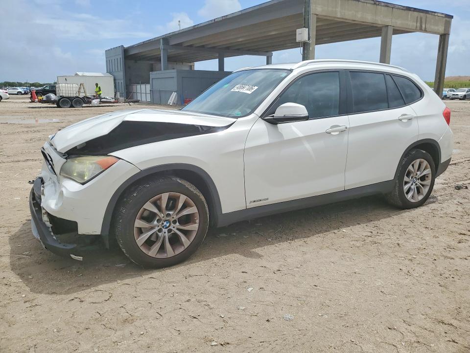48697106 :رقم المزاد ، WBAVL1C57EVY10954 vin ، 2014 Bmw X1 مزاد بيع