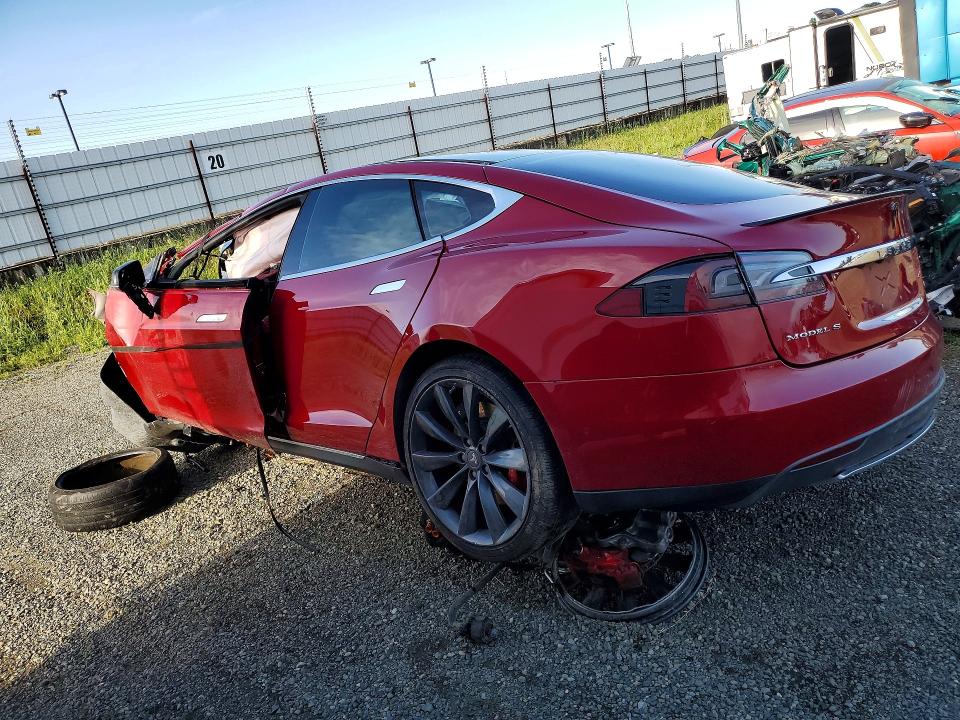 Продаж на аукціоні авто 2016 Tesla Model S, vin: 5YJSA1E40GF128208, номер лоту: 49922716