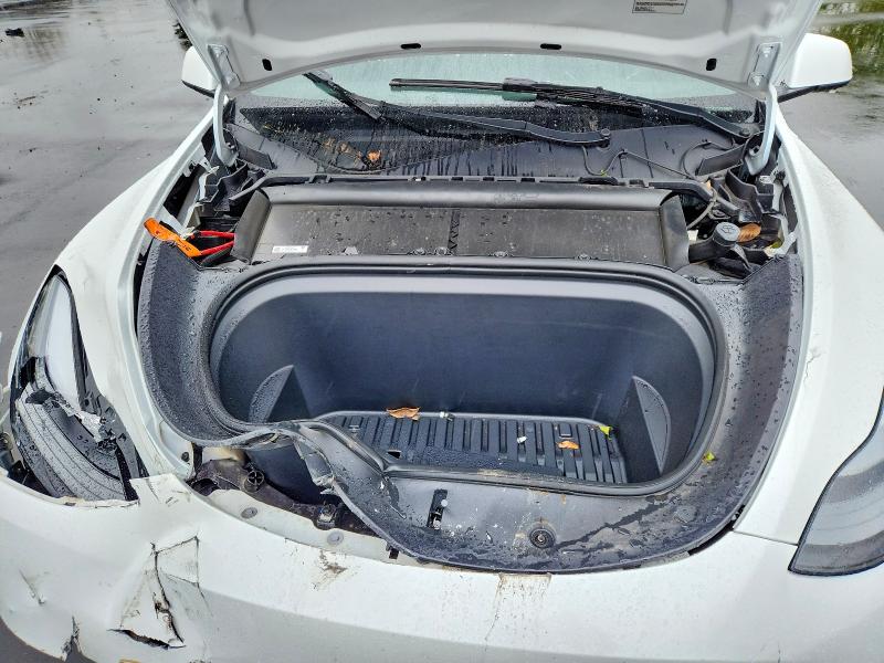 Продажа на аукционе авто 2023 Tesla Model Y, vin: 7SAYGDEEXPF815640, номер лота: 50428376
