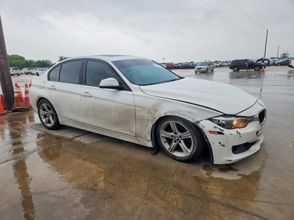 52083406 :رقم المزاد ، WBA3B5G51FNS16213 vin ، 2015 Bmw 328 مزاد بيع