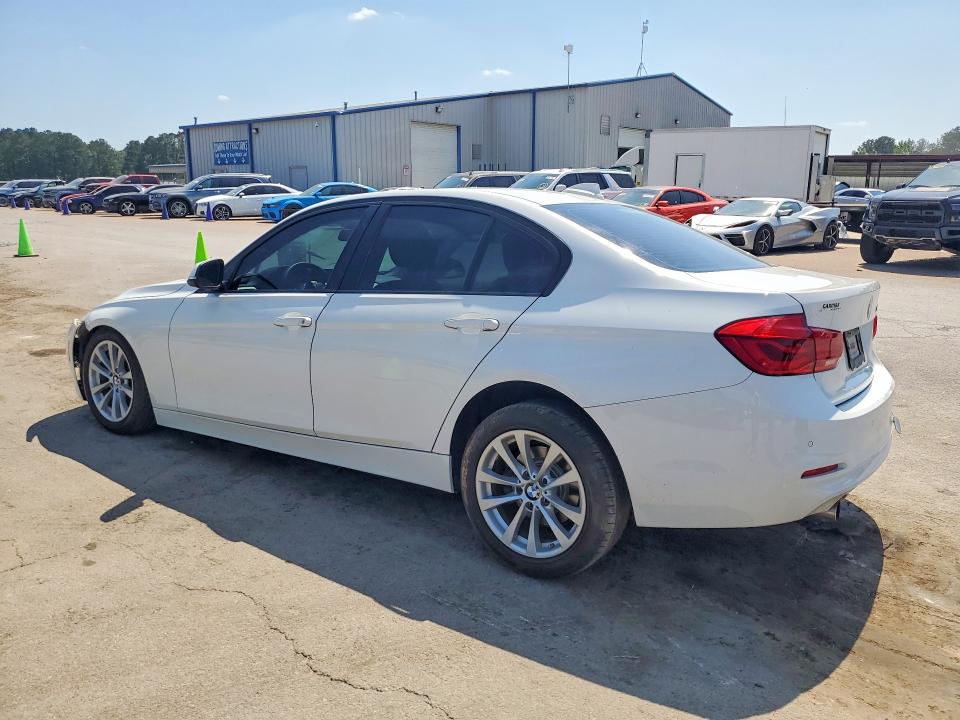 Продаж на аукціоні авто 2016 Bmw 320, vin: WBA8E1G59GNU12293, номер лоту: 51122316