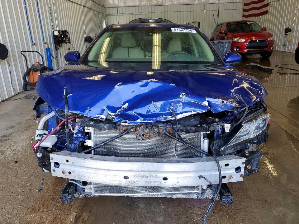 2018 Toyota Camry მანქანა იყიდება აუქციონზე, vin: 4T1B11HK0JU638188, აუქციონის ნომერი: 51403106