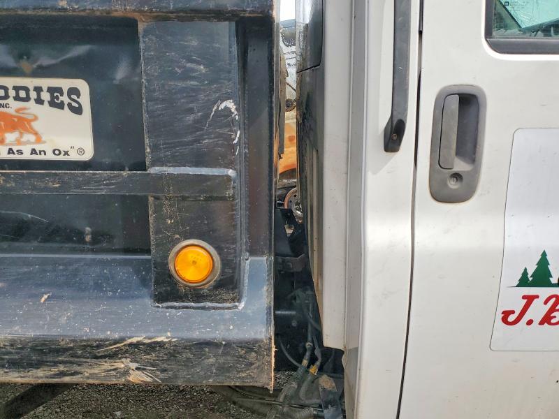 47922696 :رقم المزاد ، 1GDJ6C1C25F524294 vin ، 2005 Gmc C6500 مزاد بيع