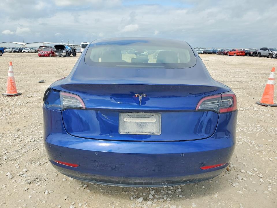 2019 Tesla Model 3 მანქანა იყიდება აუქციონზე, vin: 5YJ3E1EA1KF411854, აუქციონის ნომერი: 51017536