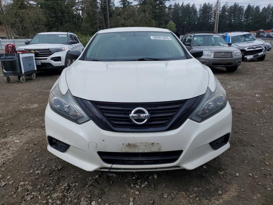 2018 Nissan Altima მანქანა იყიდება აუქციონზე, vin: 1N4AL3AP7JC230214, აუქციონის ნომერი: 50501896