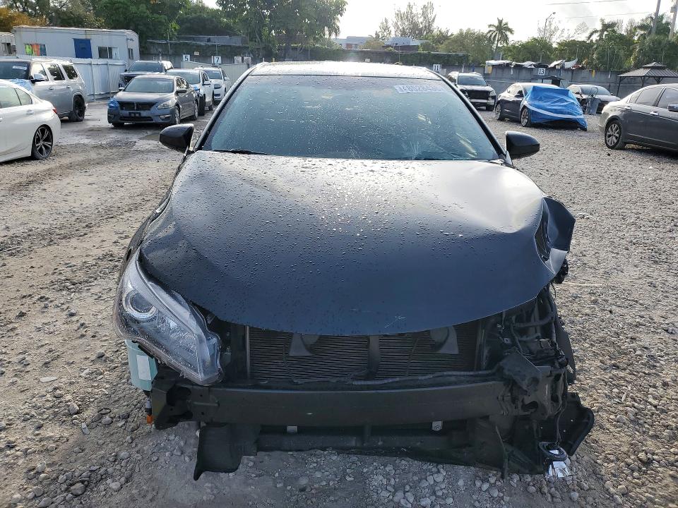 48528436 :رقم المزاد ، 4T1BF1FK3GU208538 vin ، 2016 Toyota Camry مزاد بيع