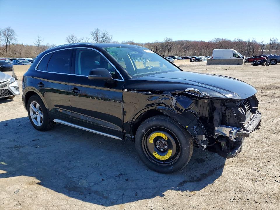 49090686 :رقم المزاد ، WA1ABAFY9N2124209 vin ، 2022 Audi Q5 مزاد بيع