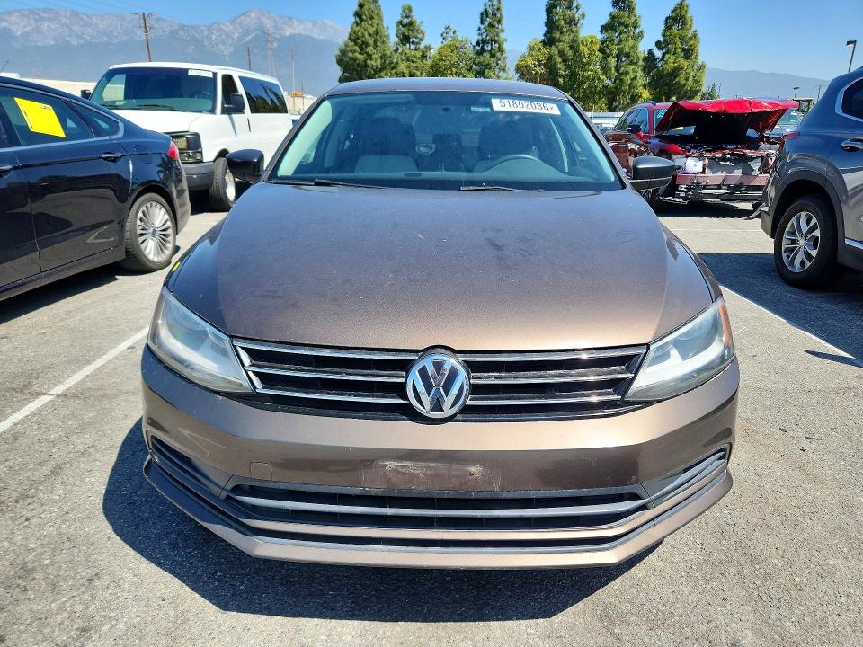 51802086 :رقم المزاد ، 3VW2K7AJ8FM237440 vin ، 2015 Volkswagen Jetta مزاد بيع