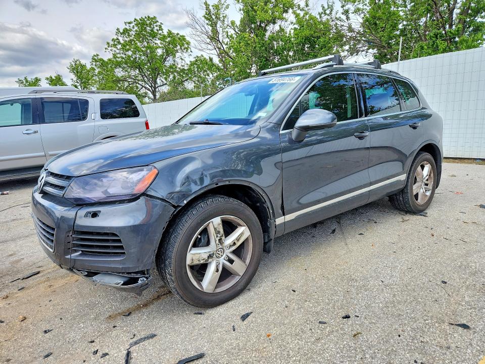 Aukcja sprzedaży 2014 Volkswagen Touareg, vin: WVGEF9BP1ED014715, numer aukcji: 51694766