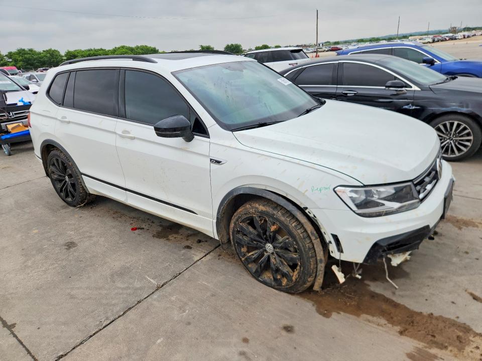 Продажа на аукционе авто 2021 Volkswagen Tiguan, vin: 3VV3B7AX7MM116750, номер лота: 50651976