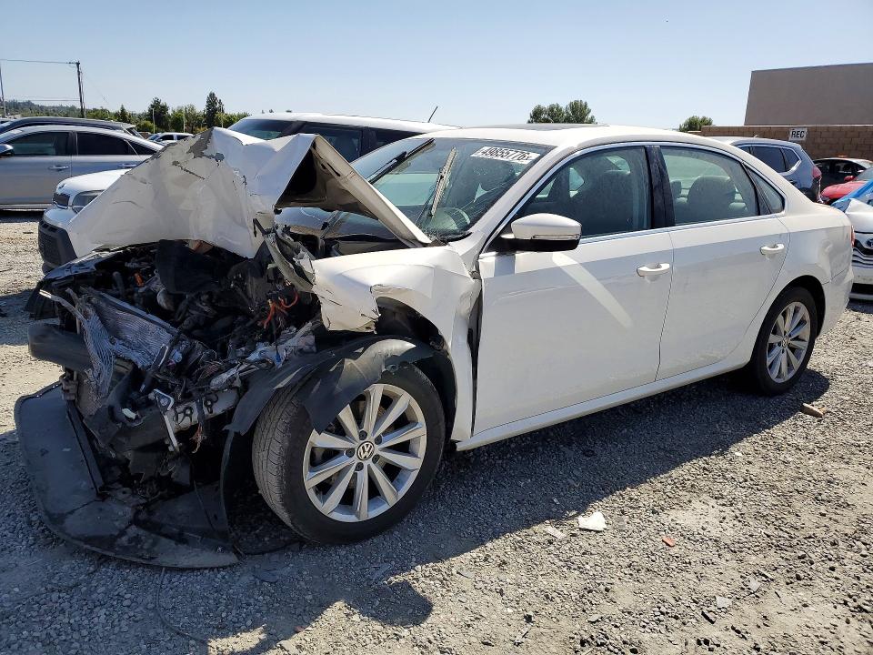 49855776 :رقم المزاد ، 1VWBN7A3XCC075493 vin ، 2012 Volkswagen Passat مزاد بيع