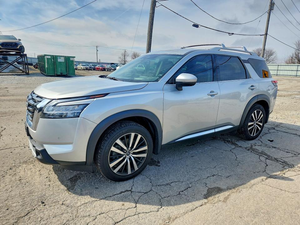 48646966 :رقم المزاد ، 5N1DR3DKXPC227124 vin ، 2023 Nissan Pathfinder مزاد بيع