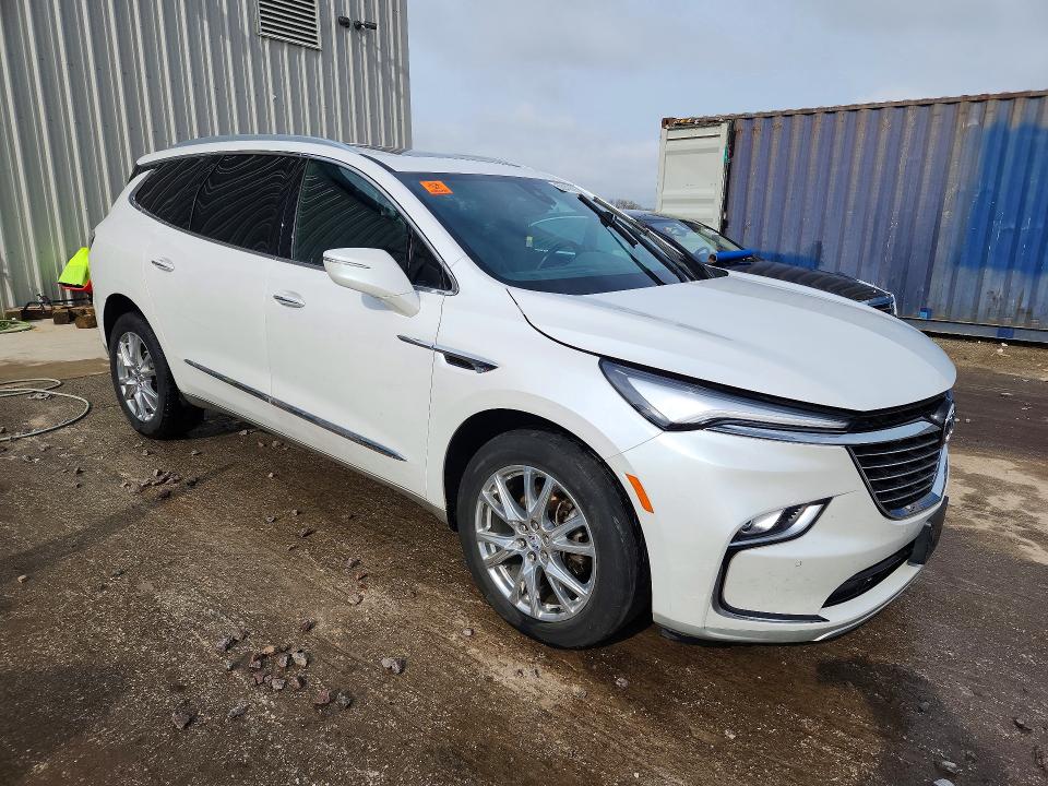 Продаж на аукціоні авто 2023 Buick Enclave, vin: 5GAEVAKW0PJ247975, номер лоту: 50946626