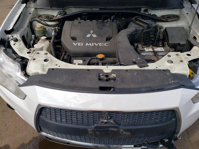 50242986 :رقم المزاد ، JA4JT5AX0AZ005016 vin ، 2010 Mitsubishi Outlander مزاد بيع
