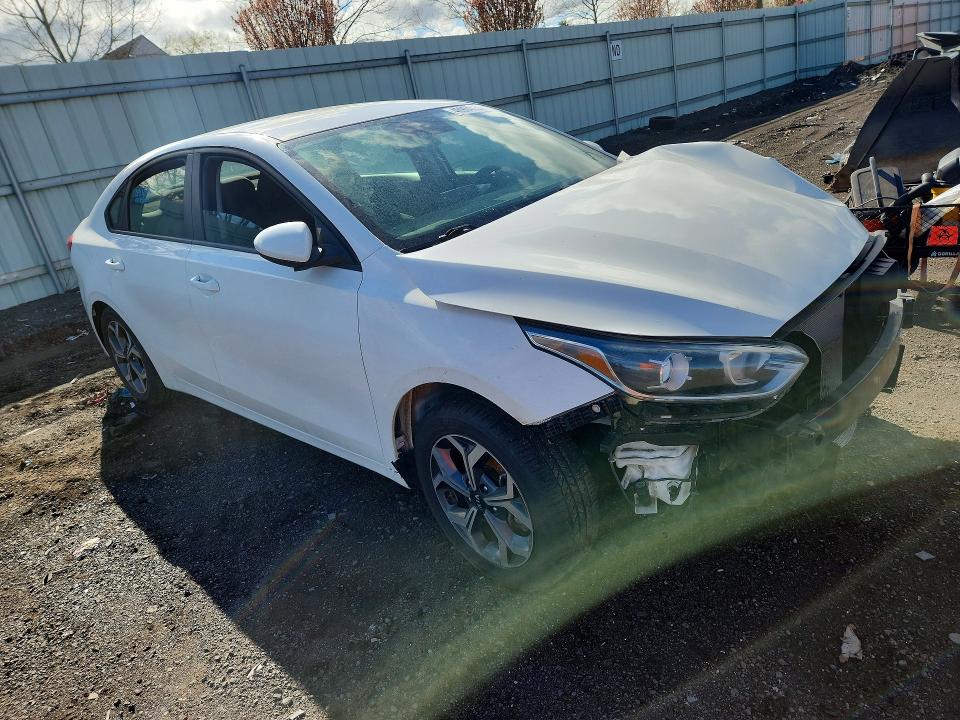 Продажа на аукционе авто 2019 Kia Forte, vin: 3KPF24AD4KE124621, номер лота: 46904136